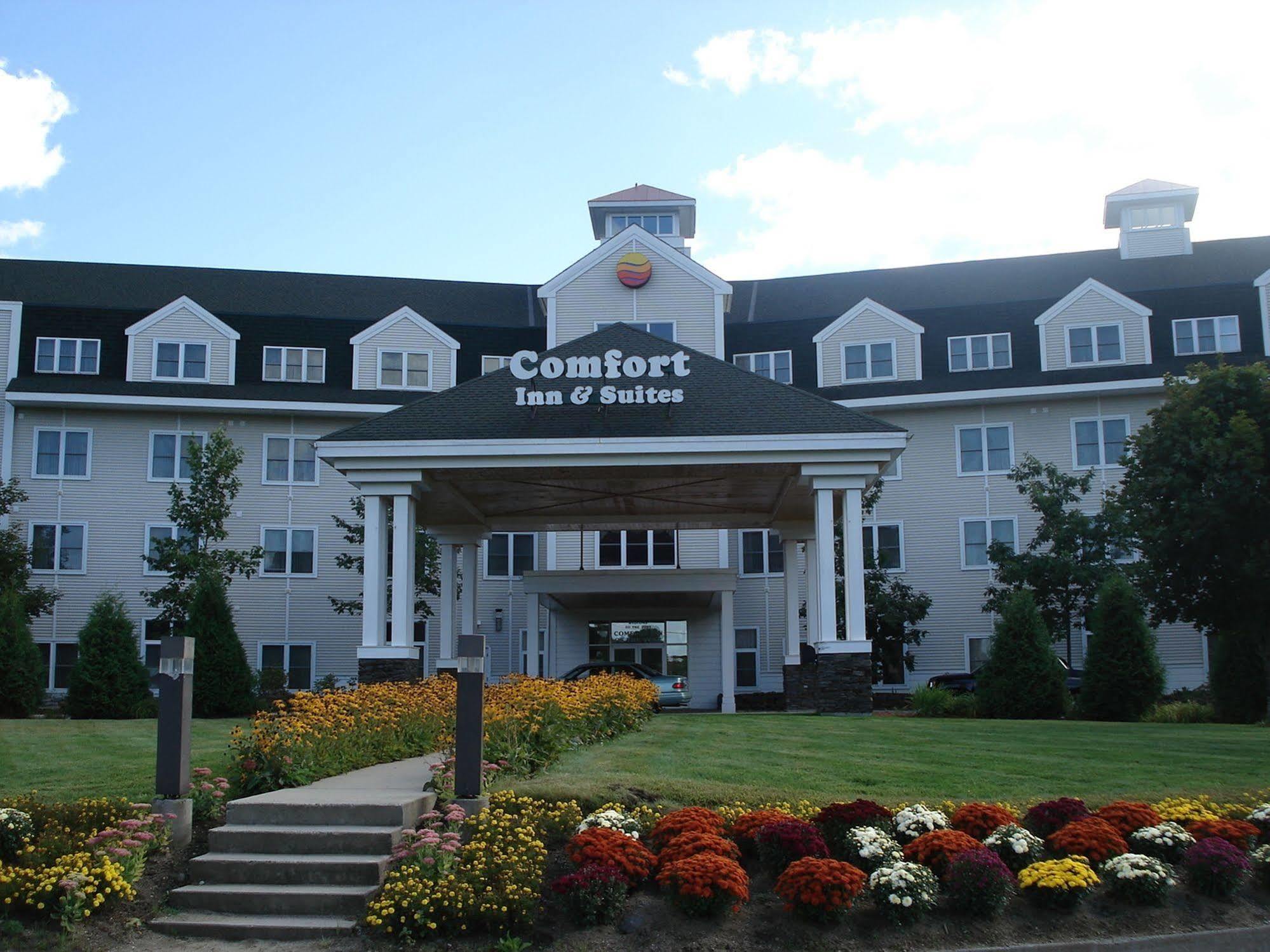 Comfort Inn & Suites Near Burke Mountain Saint Johnsbury Exterior foto